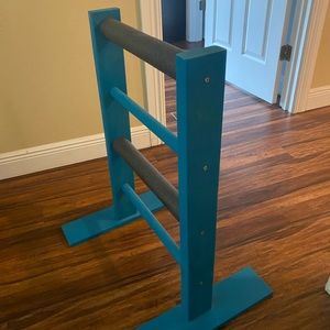Stretch ladder! from STRETCH IT OUT